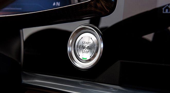 Chevrolet C8 3LT Start Engine Button