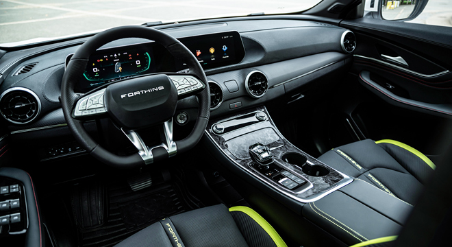 Dongfeng Forthing Friday Interior