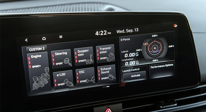 Hyundai Elantra N Infotainment