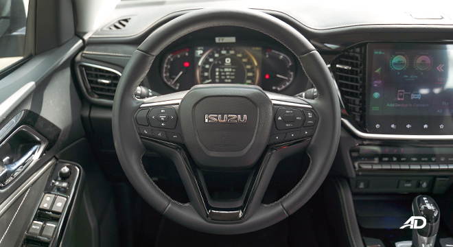 Isuzu mu-X Steering Wheel