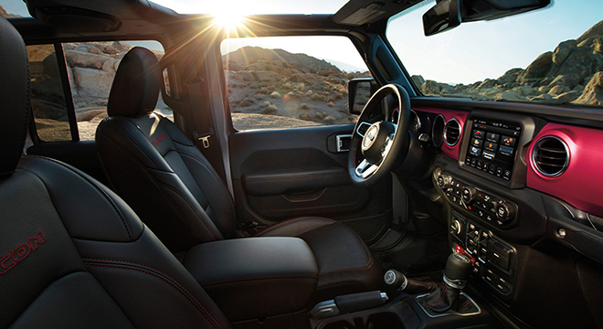 Jeep Gladiator Interior Side 
