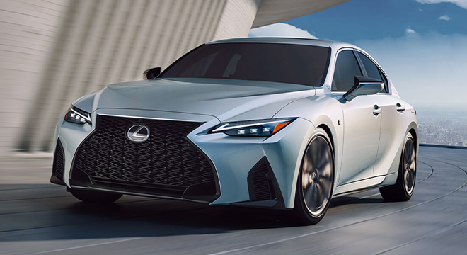 Lexus IS
