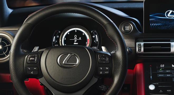 Lexus IS