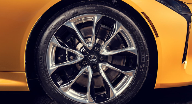 Lexus LC 500 wheel