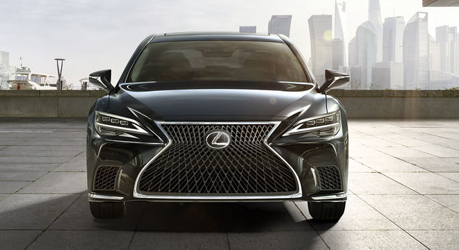 Lexus LS
