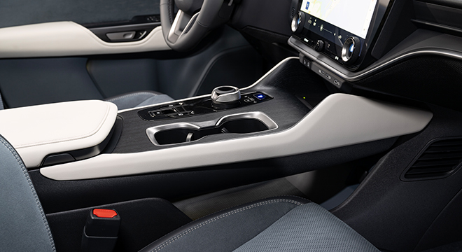Lexus RZ 450e Center Console