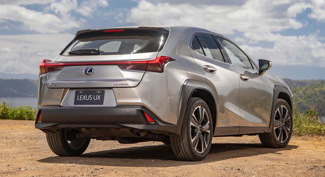 Lexus UX