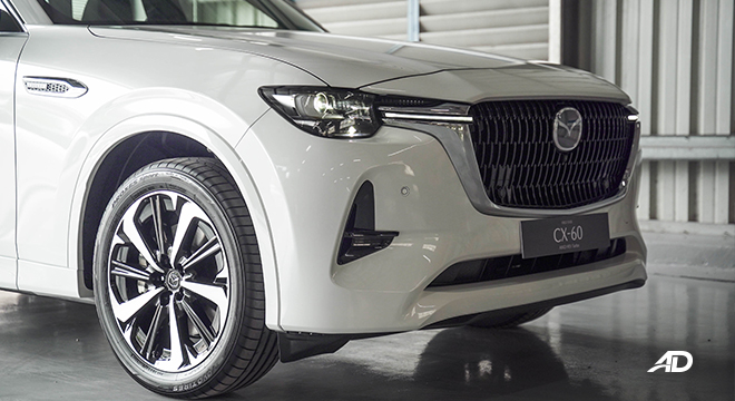 Mazda CX-60 HEV Turbo Front Quarter