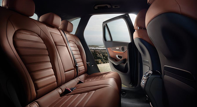 Mercedes-Benz GLC 2018 rear seats
