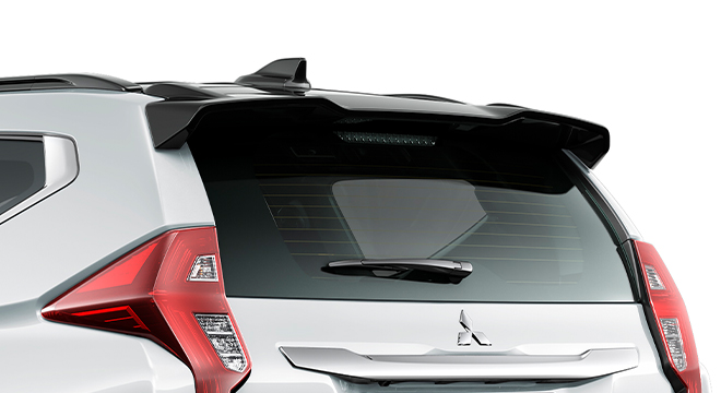 Mitsubishi Montero Sport black edition spoiler