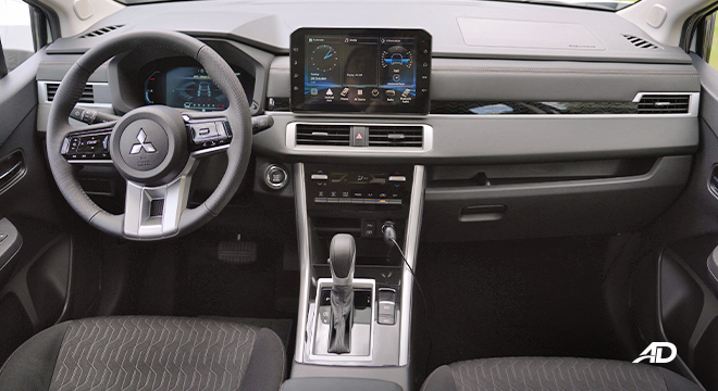 Mitsubishi Xpander Cross