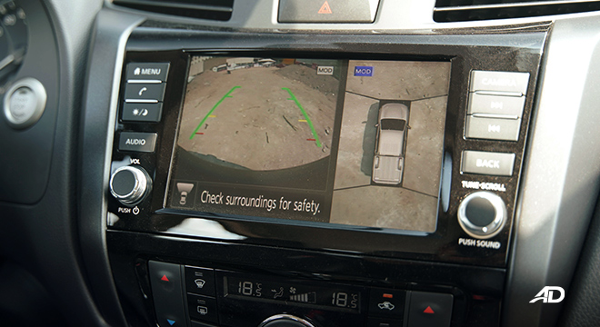 Nissan Navara 360-degree camera