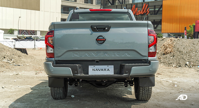 Nissan Navara PRO-4X rear