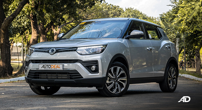 ssangyong tivoli diesel review road test front quarter exterior