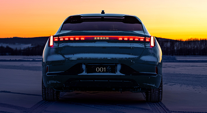 ZEEKR 001