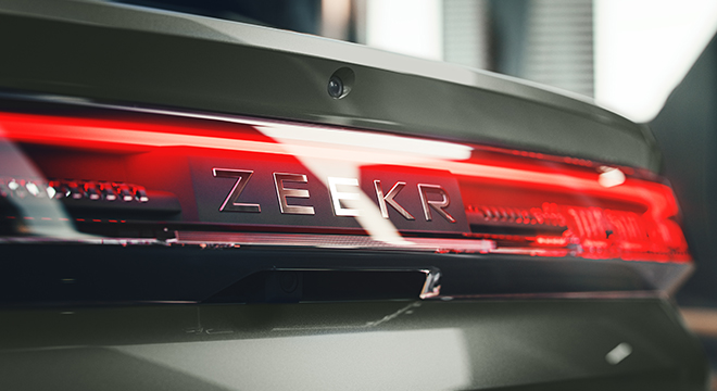 ZEEKR 001