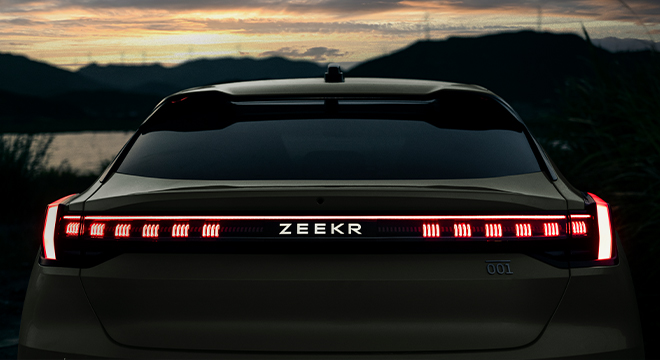 ZEEKR 001