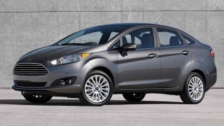 Ford Fiesta Sedan 2018 side