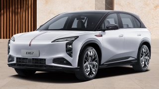 Hongqi EHS7