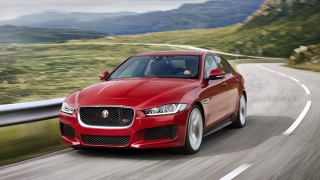 Jaguar XE 2018 Philippines red