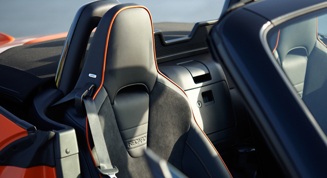 2019 Mazda MX-5 RF 2.0 MT 30th Anniversary