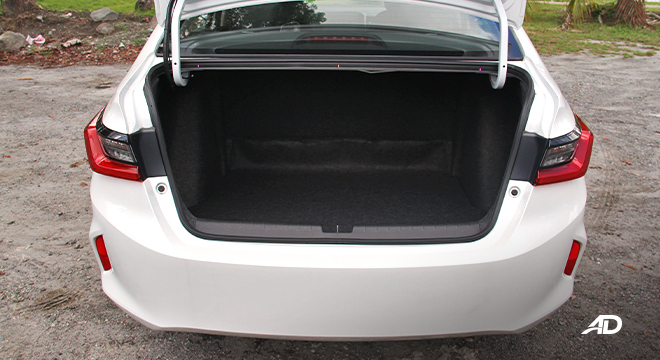 2021 Honda City V exterior trunk Philippines
