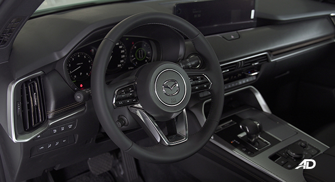 2024 Mazda CX-90 AWD HEV Turbo Steering Wheel and Console
