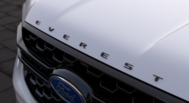 Ford Everest 2.0 Turbo Sport SE 4x2 AT