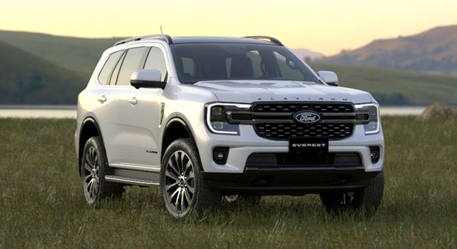 Ford Everest 3.0 V6 Platinum 4x4 AT-(Snow Flake White)