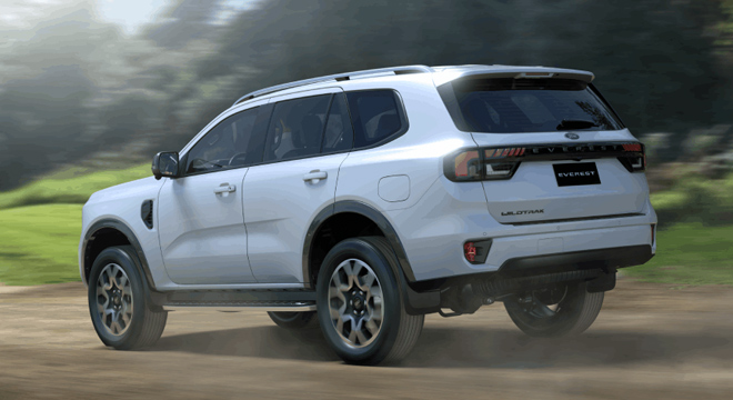 Ford Everest Wildtrak 4x2 AT