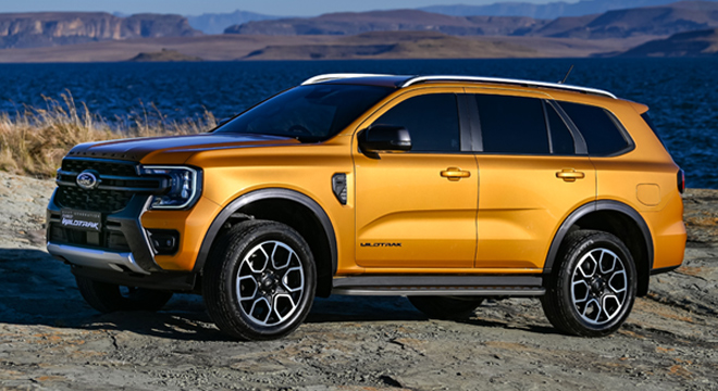 Ford Everest Wildtrak 4x2 AT Profile View