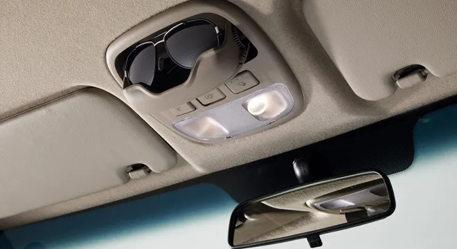 Hyundai H-100 Philippines Sunglass Holder rear-view mirror and map lights 