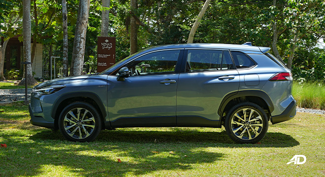 Toyota Corolla Cross V CVT 2