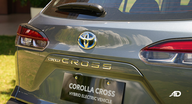 Toyota Corolla Cross V CVT 8