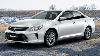 2018 Toyota Camry 2.5 S AT White Pearl Philippines