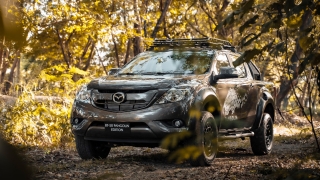 2020 Mazda BT-50 Pangolin Exterior Front quarter Philippines