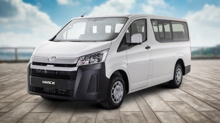 2020 Toyota Hiace Commuter Deluxe