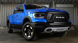 RAM 1500 Rebel Crew Cab 5.7 V8 HEMI 4x4