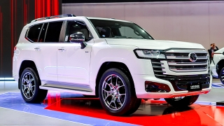 Toyota Land Cruiser LC300 3.5 V6 ZX HEV