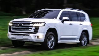 Toyota Land Cruiser LC300 3.5 V6 ZX HEV - Precious White Pearl
