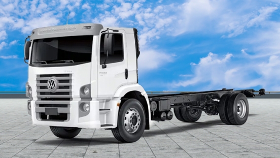 Volkswagen Constellation 17.280 Rigid exterior quarter front Philippines