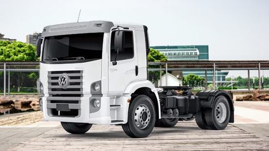 Volkswagen Constellation 17.280 Tractor exterior quarter front Philippines