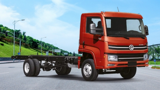 Volkswagen Delivery 11.180 exterior quarter front Philippines