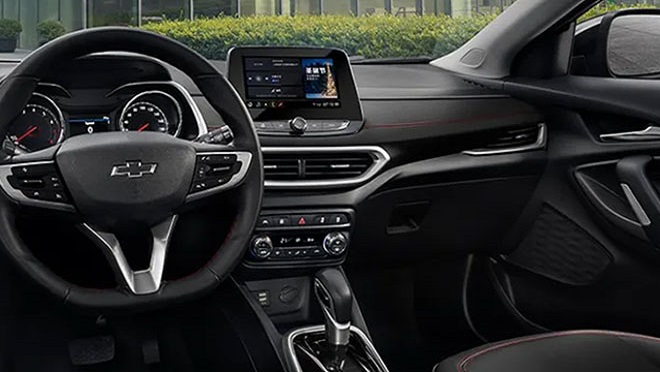 2022 Chevrolet Tracker LS interior dashboard Philippines
