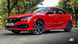 2020 Honda Civic RS Turbo exterior front quarter Philippines