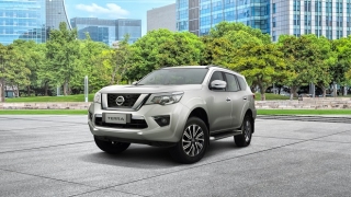 2021 Nissan Terra exterior brilliant silver Philippines