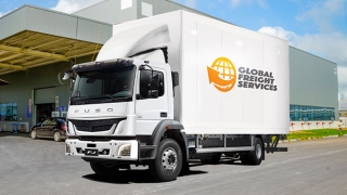 2022 Fuso FJ 1823R exterior front quarter Philippines