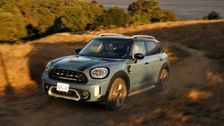2023 MINI Cooper S Countryman exterior front quarter Philippines
