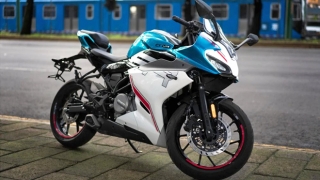CFMOTO 250SR-Lite exterior quarter front Philippines