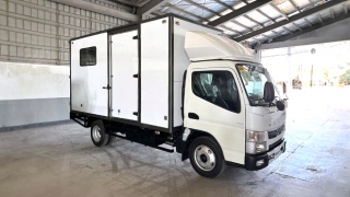 Fuso Canter FE73 Aluminum Van exterior front quarter Philippines